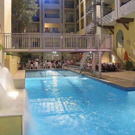 Ξενοδοχείο με διαμερίσματα Lefkoniko Complex-beach And Bay